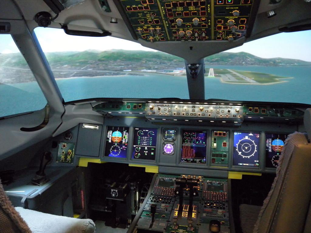 Full flight simulator by Super Jet International (uploaded by russavia)